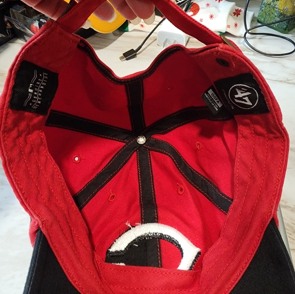 Genuine Merchandise Cincinnati Reds Cap - Picture 6 of 6